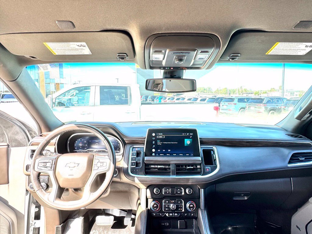 Used 2022 White Chevrolet LT image 16