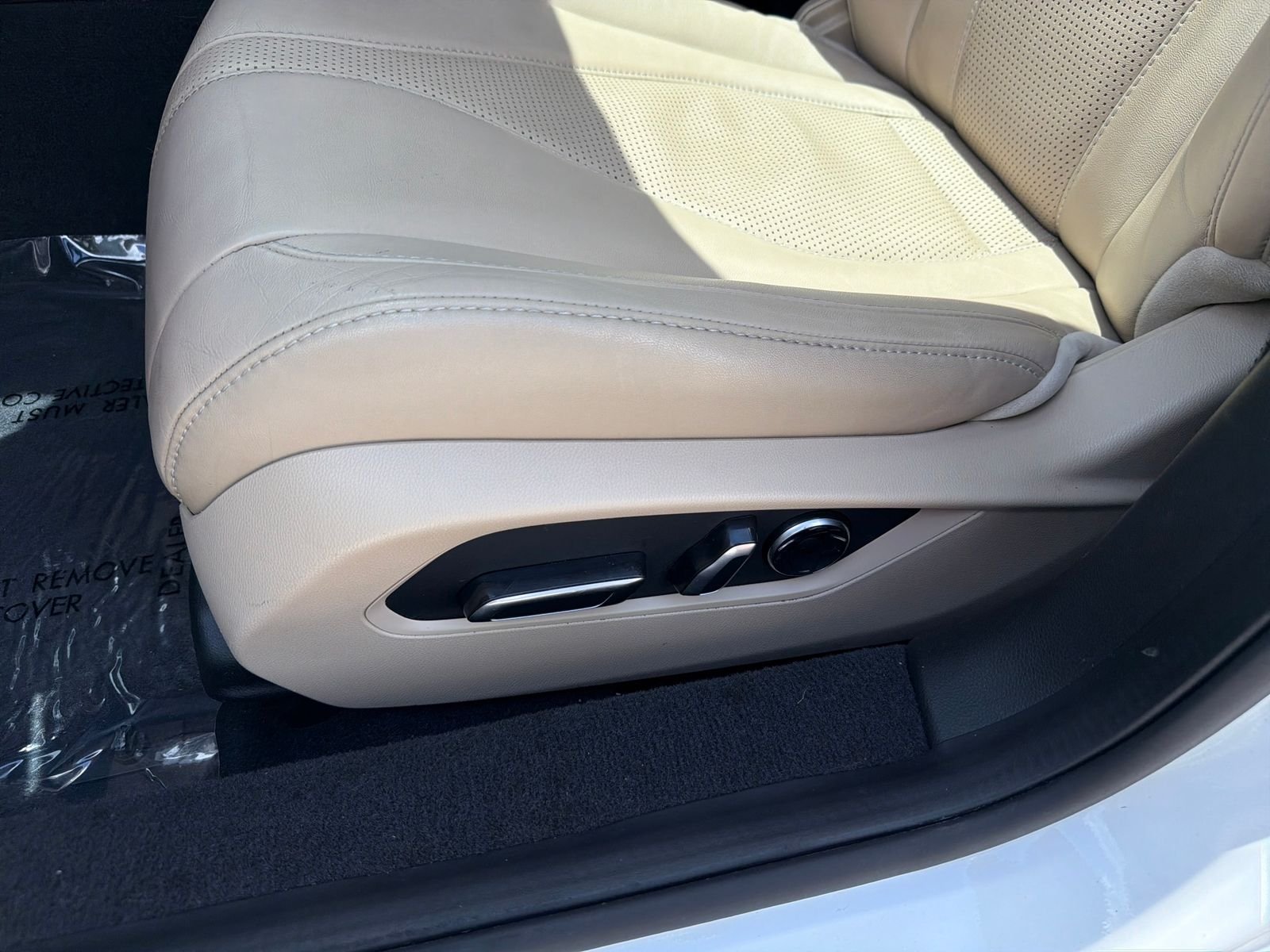 Used 2021 Platinum White Pearl Acura Technology Package image 30