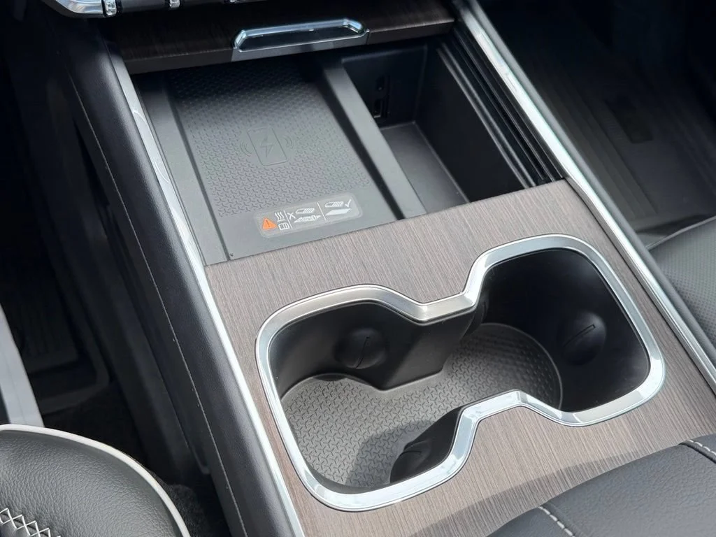 2026 GMC Acadia Denali - Photo 7