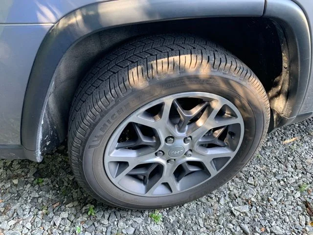 Used 2021 Silver Jeep Limited image 6