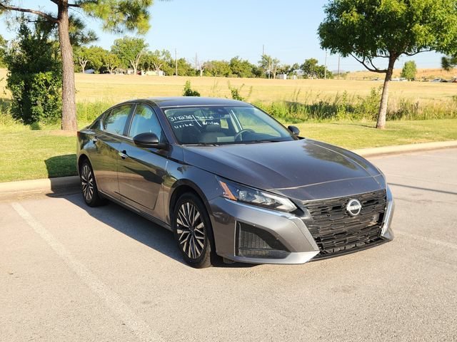 Used 2025 Nissan Altima SV with VIN 1N4BL4DV7SN314236 for sale in Lawton, OK