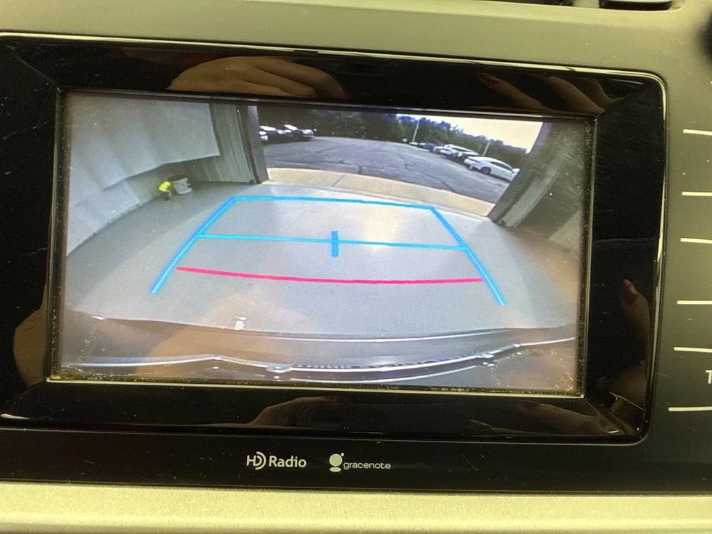 Used 2015 Gray Toyota LE Plus V6 image 21