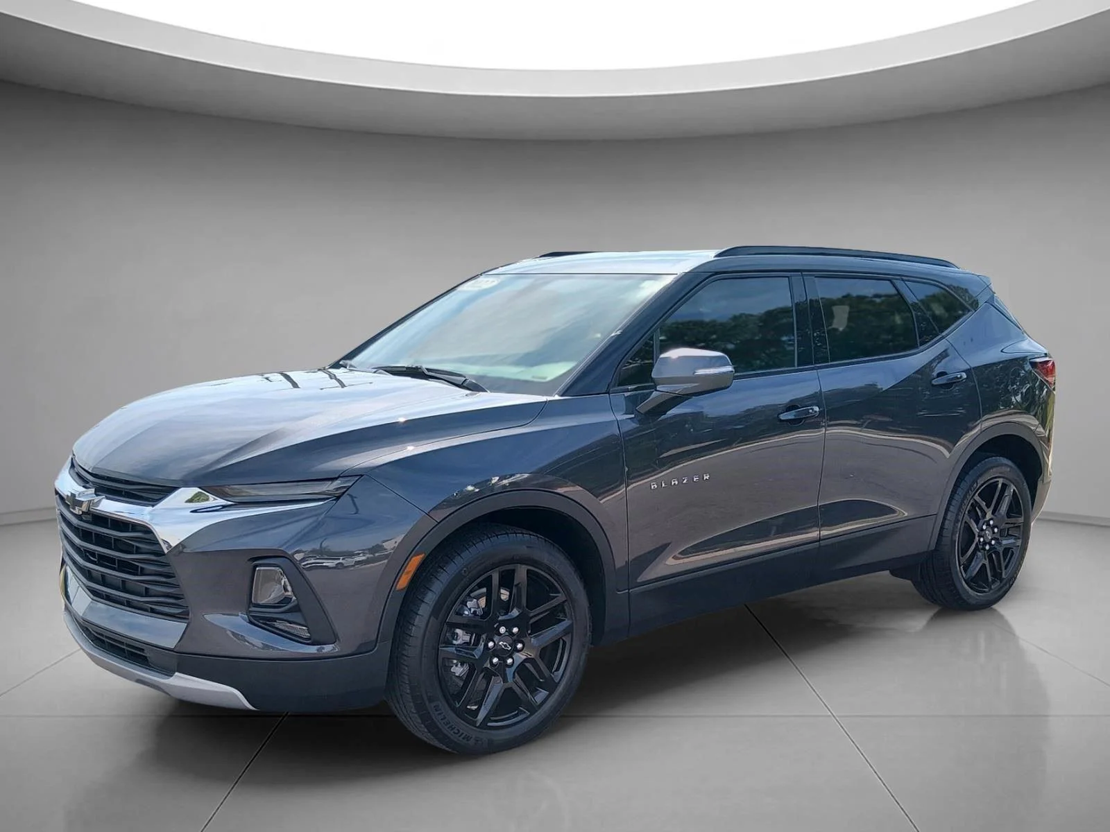 Used 2022 Iron Gray Metallic Chevrolet LT image 1