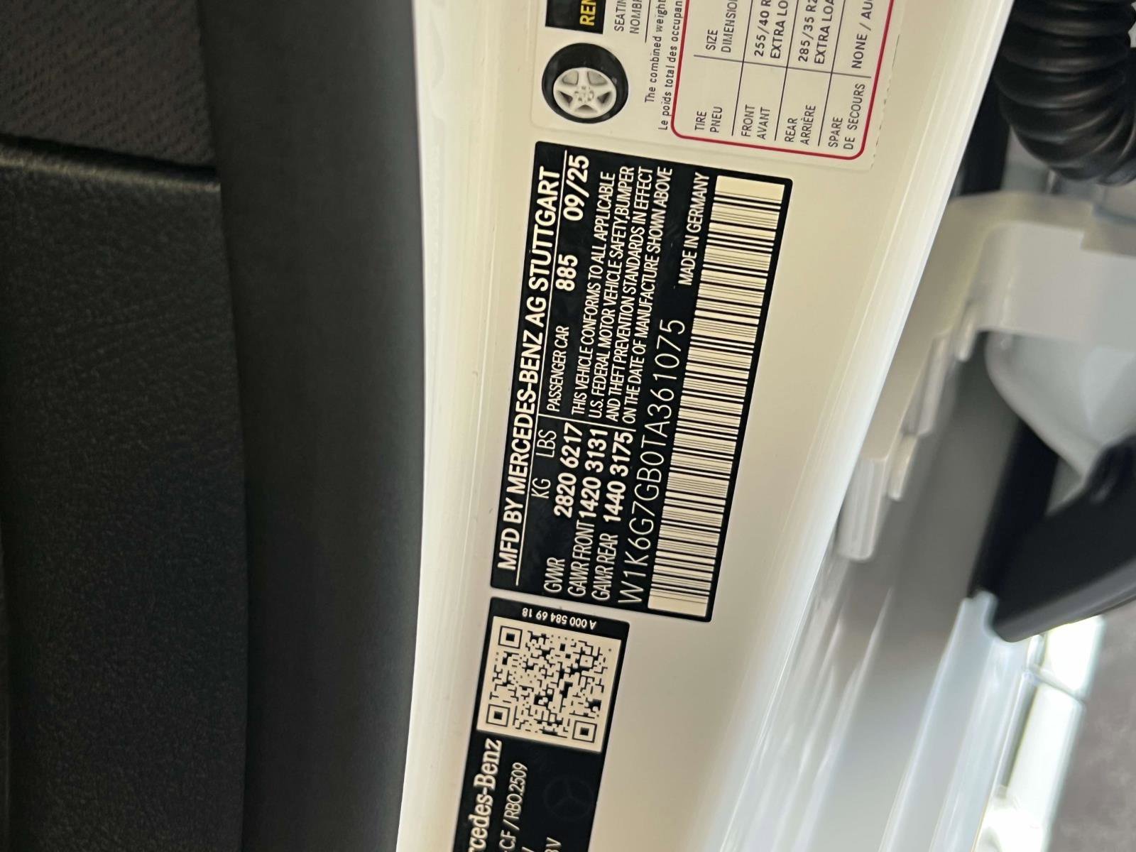 New 2026 MANUFAKTUR Moonlight White Metallic Mercedes-Benz S 580 image 49