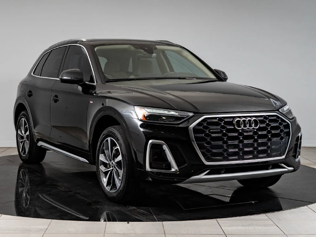 Used 2023 Mythos Black Metallic Audi 45 S line Premium image 12