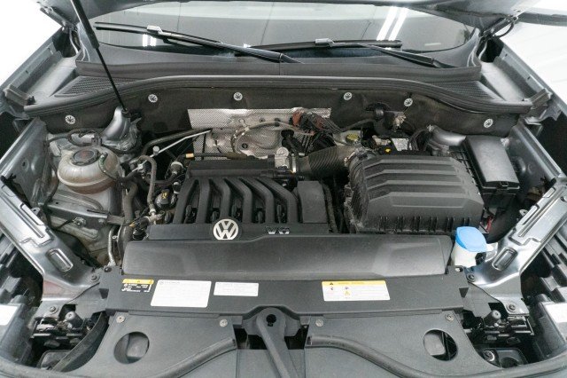 Used 2021 Pyrite Silver Metallic Volkswagen 3.6L V6 SEL R-Line image 37