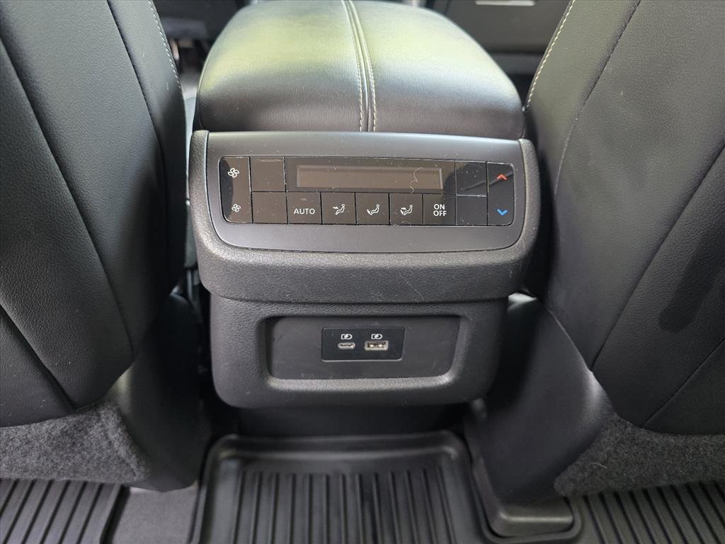 Used 2022 Gray Nissan SL image 24