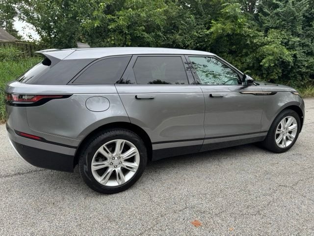 Certified Used 2023 Eiger Gray Metallic Land Rover R-Dynamic S image 5