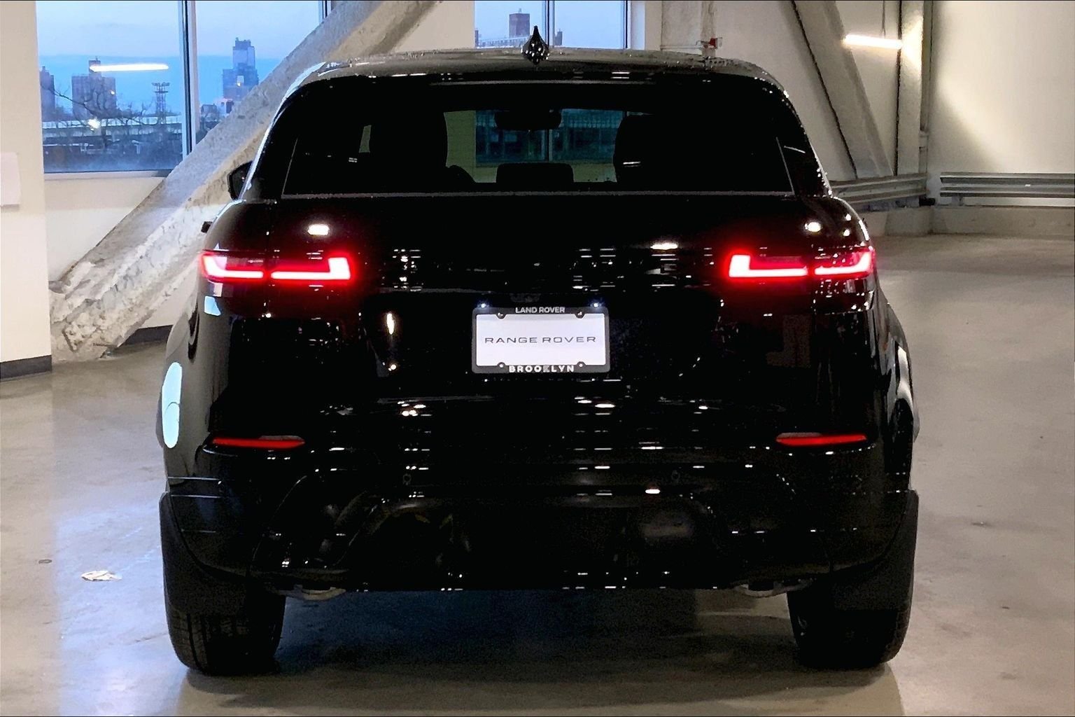 2026 Land Rover Range Rover Evoque Dynamic SE - Photo 4