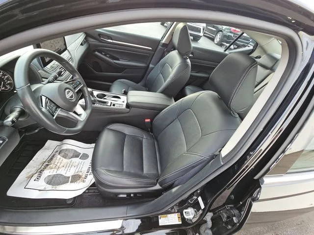 Used 2024 Black Nissan 2.5 SL image 22