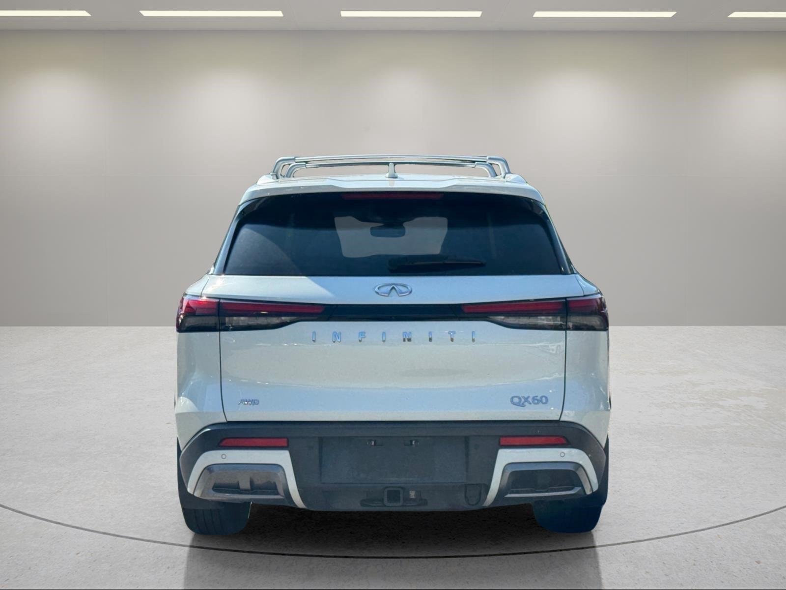 Used 2024 Majestic White INFINITI SENSORY image 4
