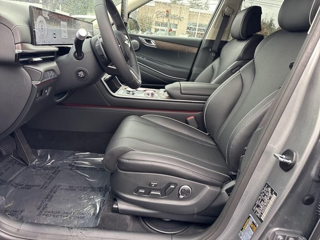 New 2026 Silver Genesis 2.5T PRESTIGE image 22
