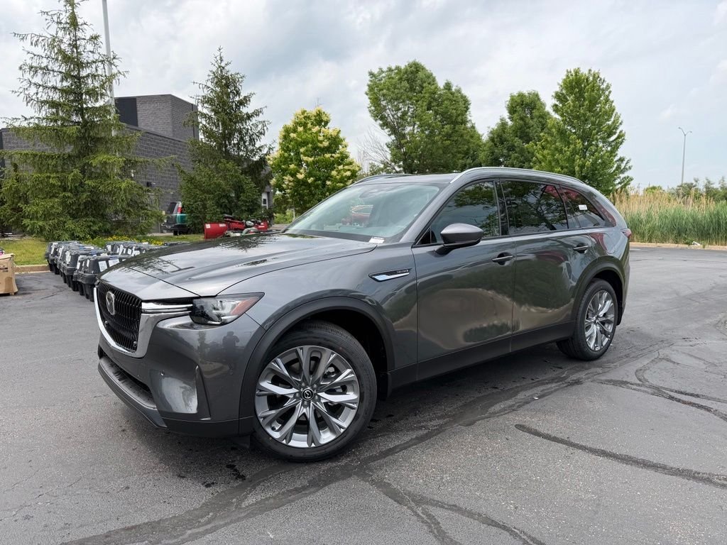 New MAZDA CX-90 for Sale in Milwaukee | Russ Darrow Mazda of Milwaukee