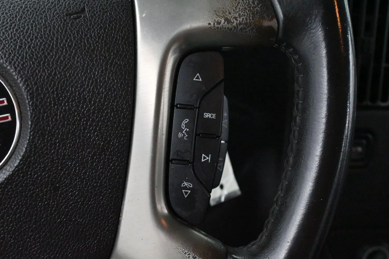 Used 2018 Summit White GMC 2500 image 21