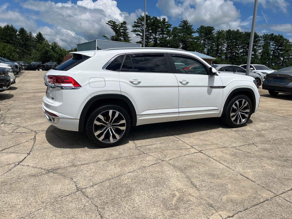 Used 2020 White Volkswagen 3.6L V6 SEL R-Line image 5