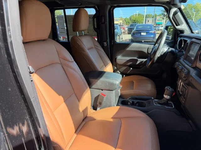Used 2021 Black Clearcoat Jeep Unlimited Sport image 33