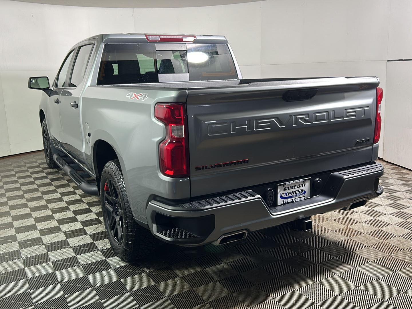 Used 2023 Sterling Gray Metallic Chevrolet RST image 9