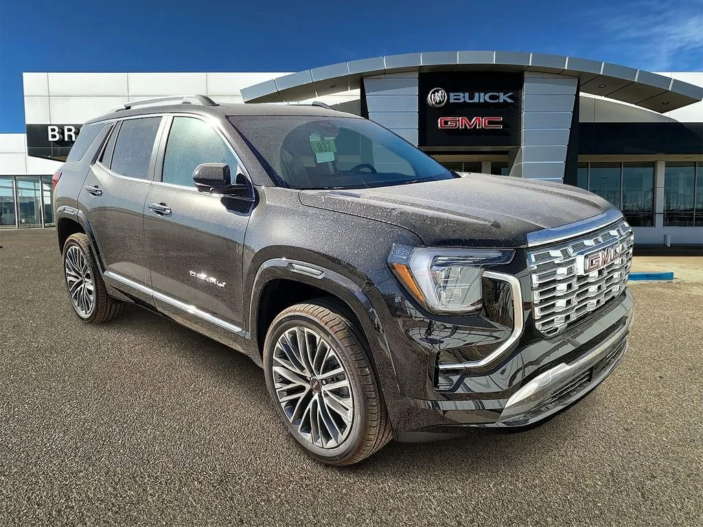 2026 GMC Terrain Denali AWD's photo