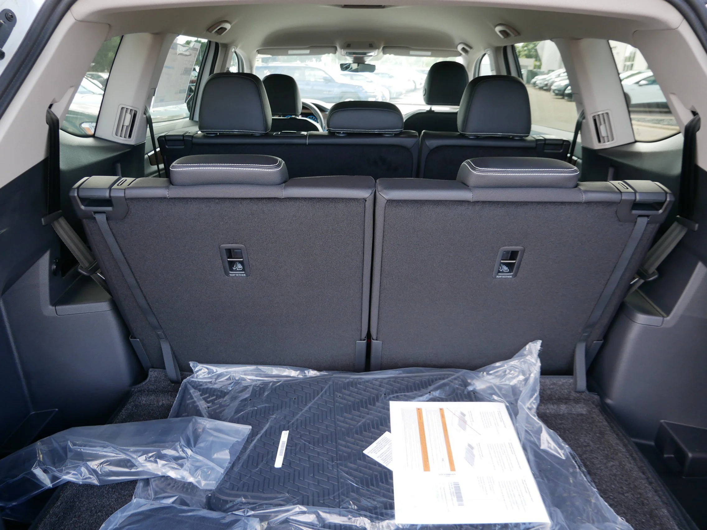 New 2026 Opal White Pearl Volkswagen 2.0T SE image 6