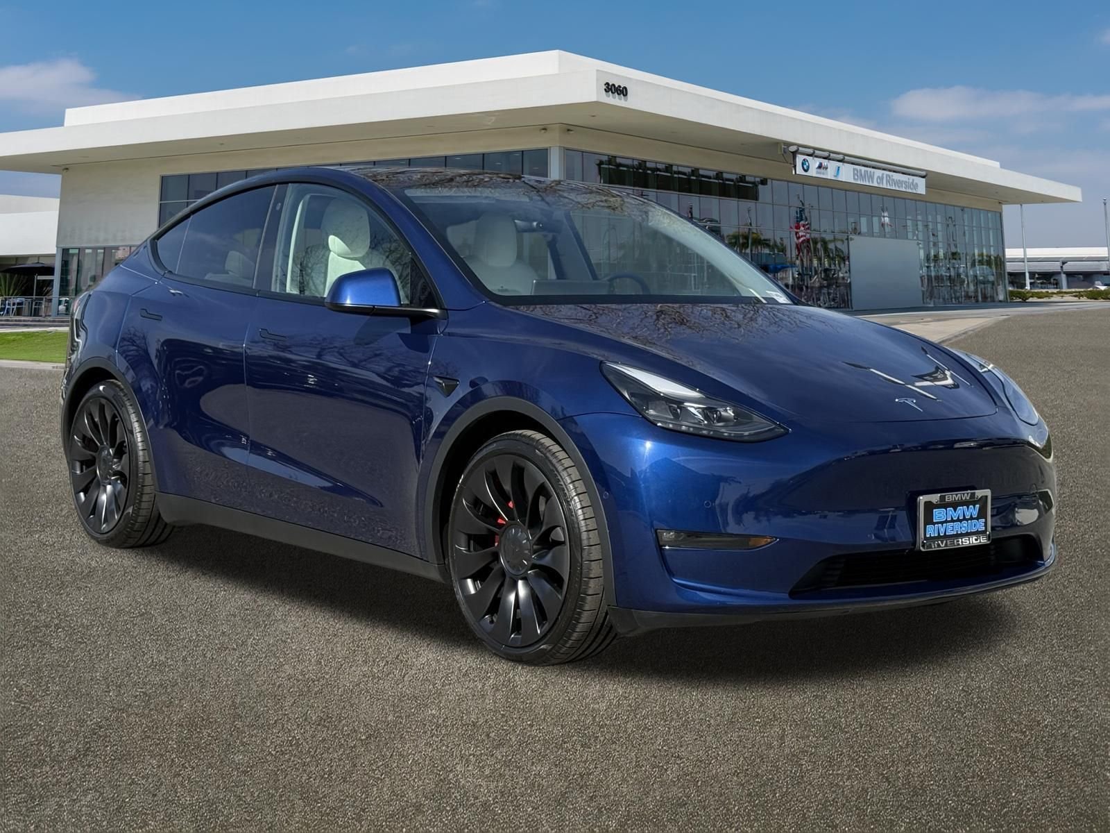 Used 2022 Tesla Model Y Performance with VIN 7SAYGDEF5NF468577 for sale in Riverside, CA