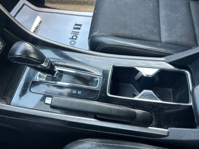 Used 2017 White Honda Sport image 28