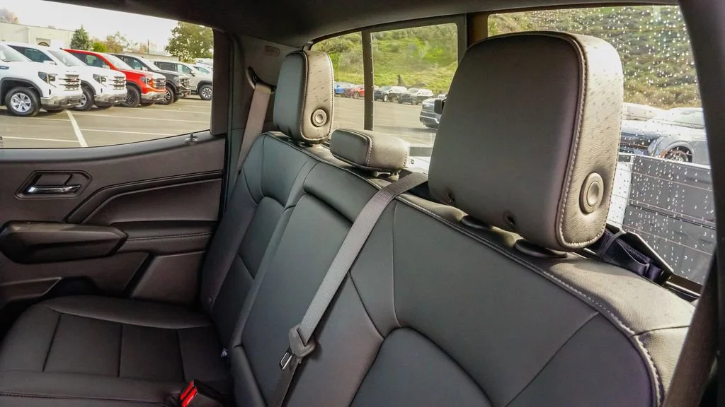 2026 GMC Canyon Elevation - Photo 10