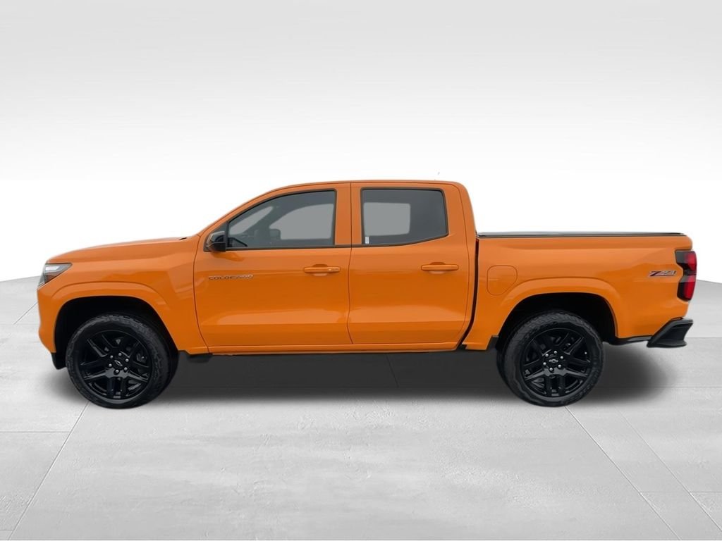 Used 2025 Orange Chevrolet Z71 image 6