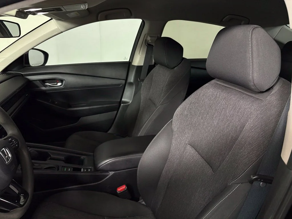 Used 2023 Black Honda LX image 16