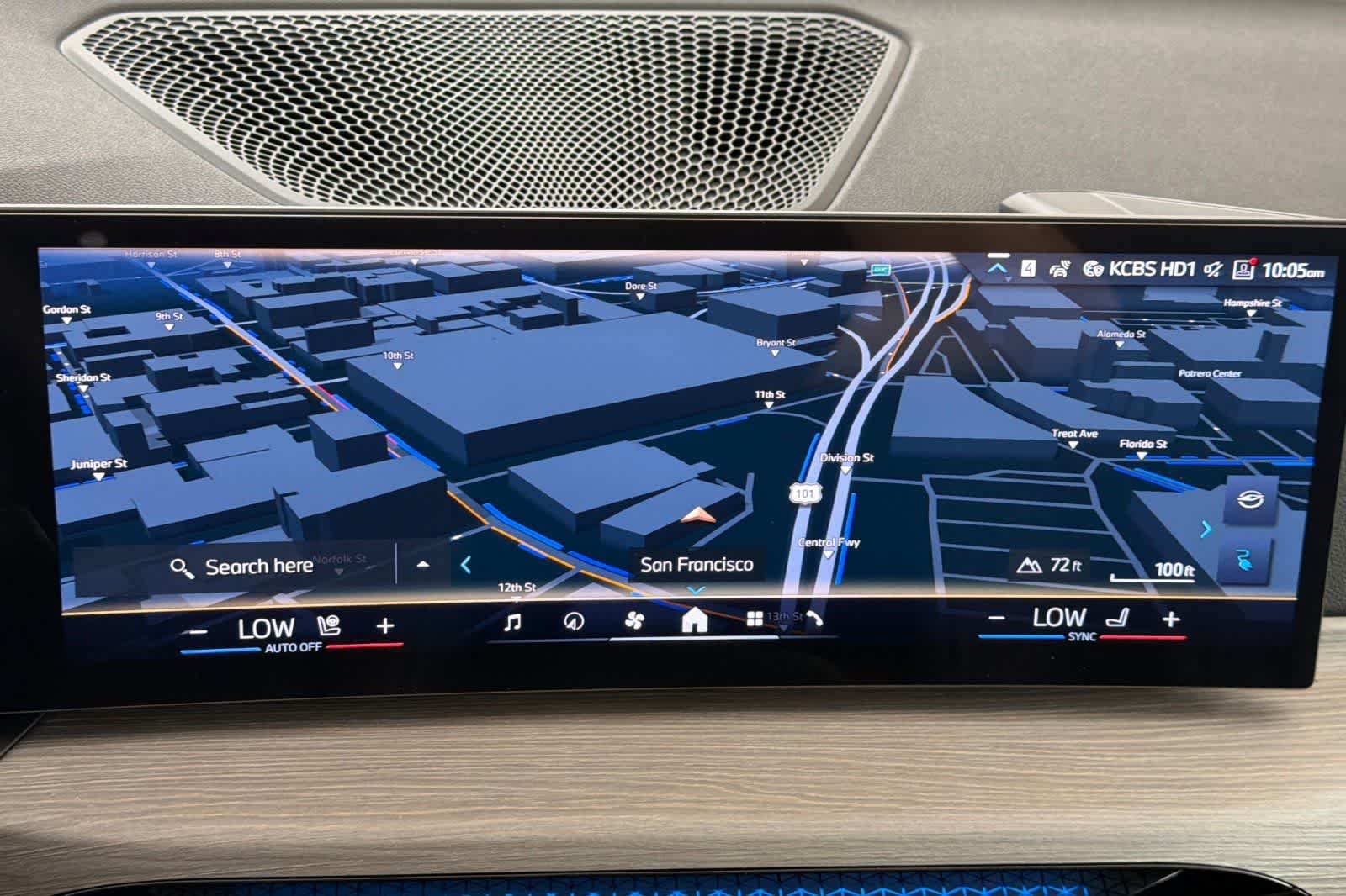 New 2026 Brooklyn Grey Metallic BMW xDrive40 image 19