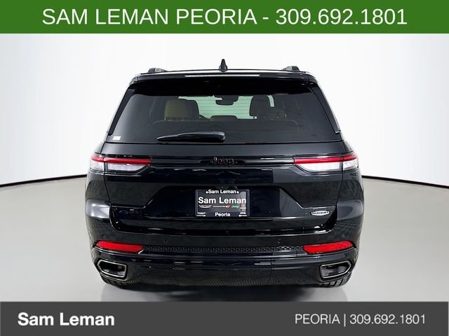 New 2025 Diamond Black Crystal Pearl-Coat Exterior Paint Jeep Summit image 6