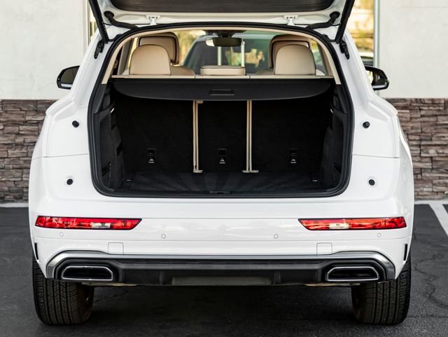 Used 2023 Glacier White Audi 45 S line Premium image 32