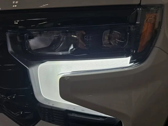 New 2026 Summit White Chevrolet LT Trail Boss image 31