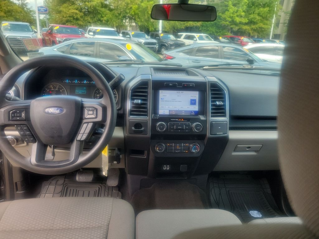 Used 2019 Black Ford XLT image 24