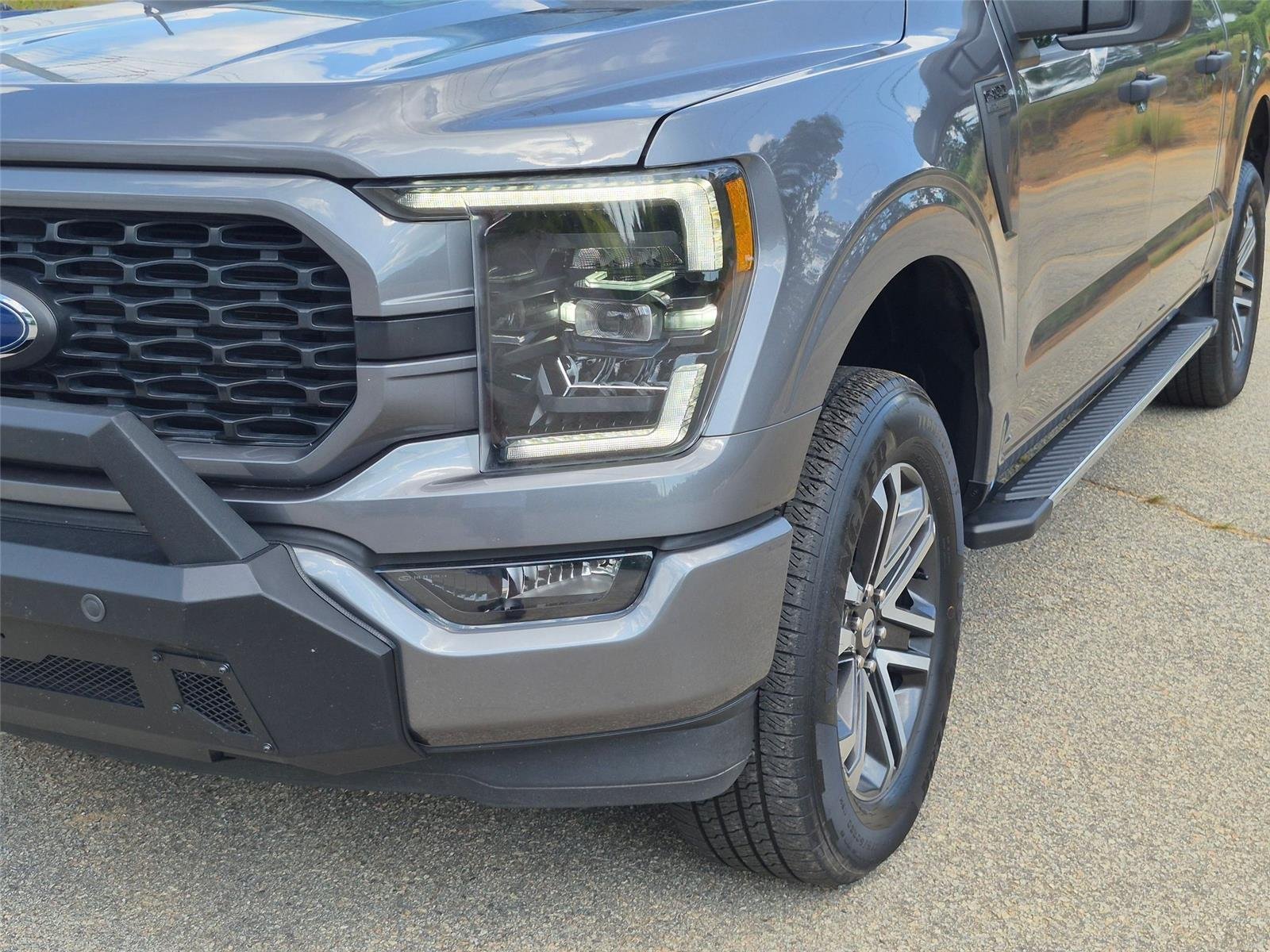Used 2023 Carbonized Gray Metallic Ford XL image 9