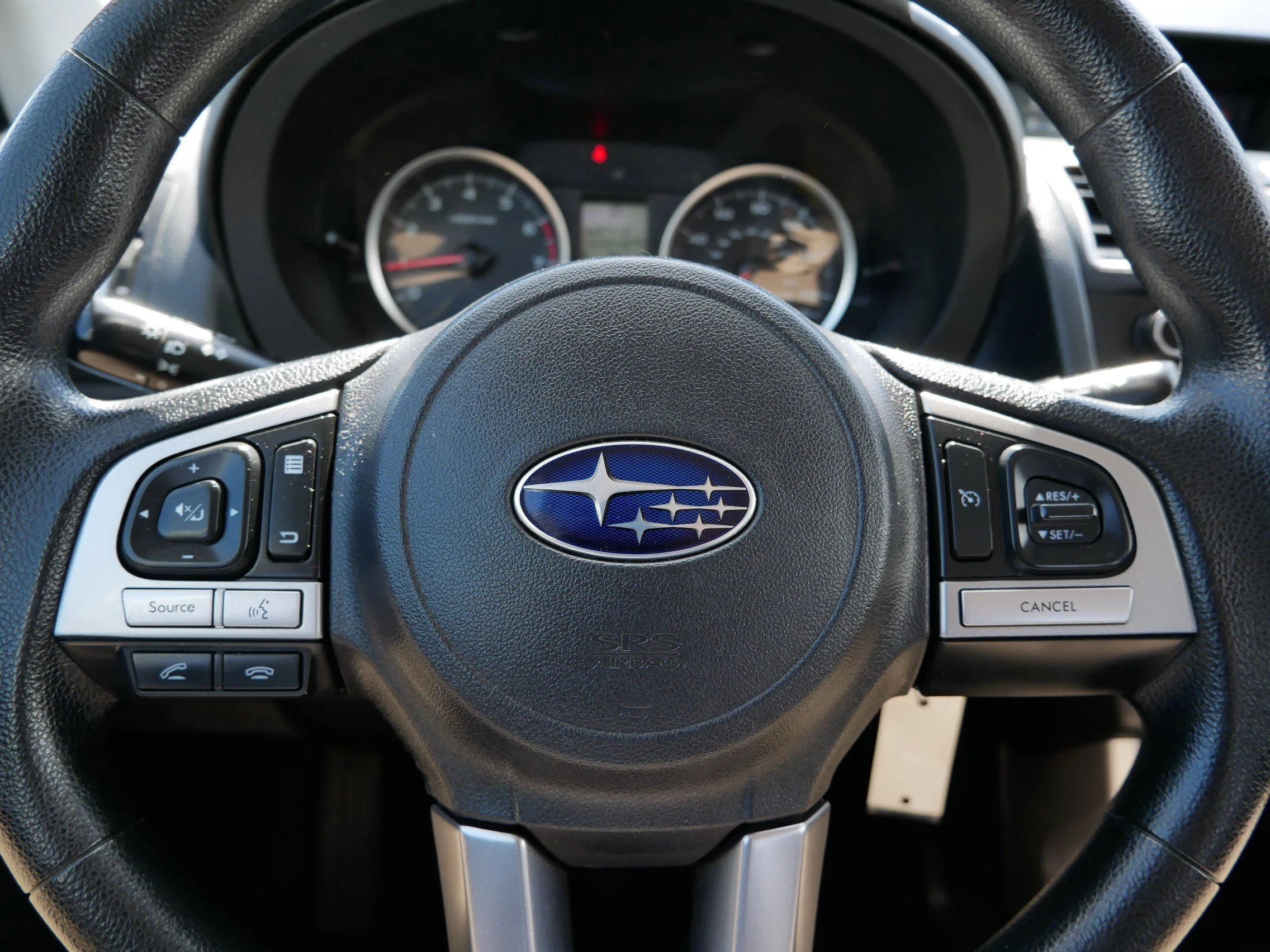Used 2018 Ice Silver Metallic Subaru SUV 2.5I CVT image 25