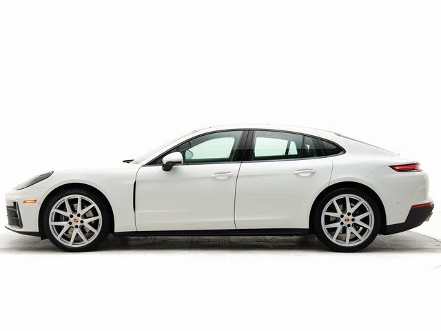 Certified Used 2024  Porsche 4 image 2