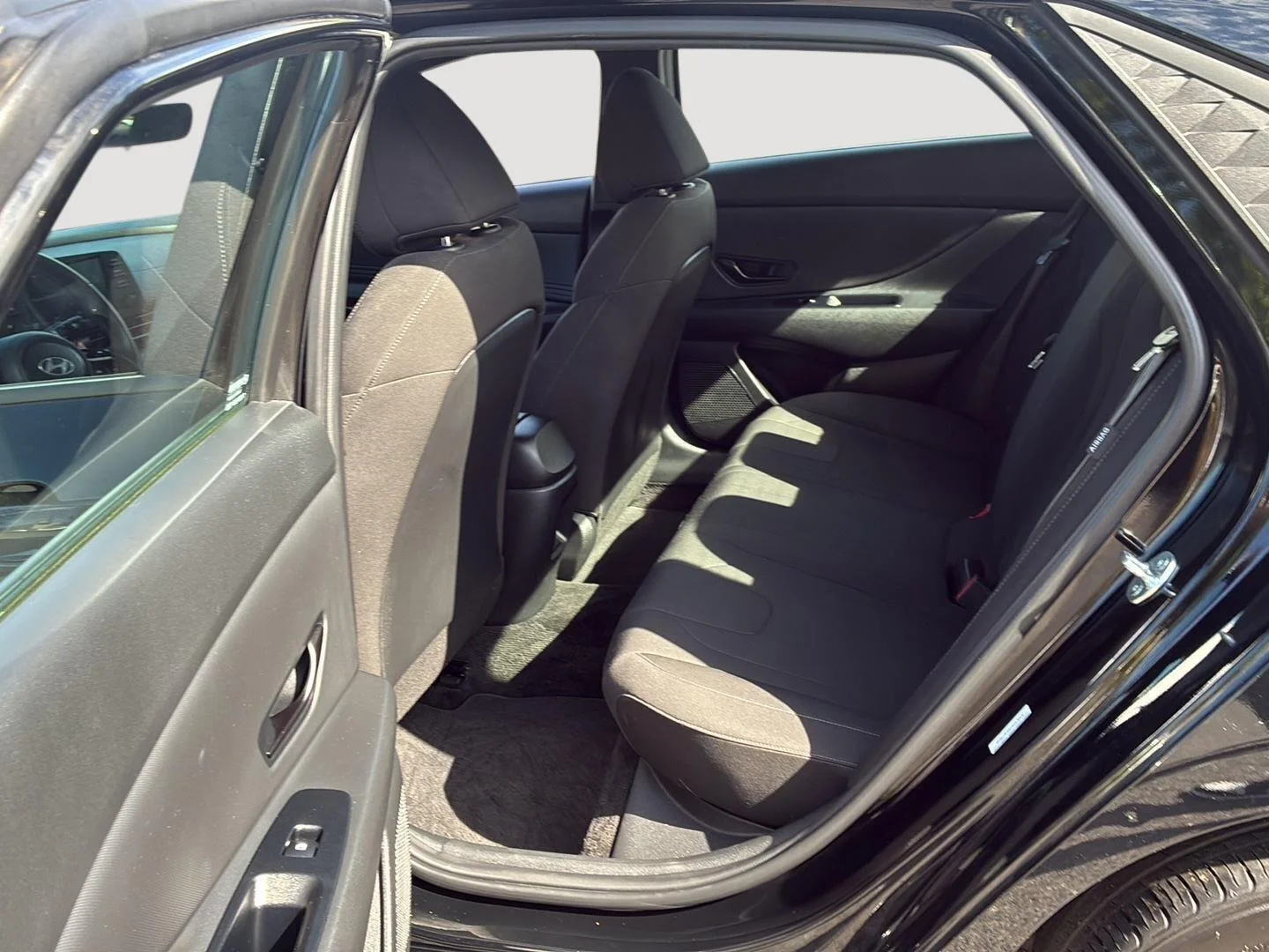 Certified Used 2025 Abyss Black Hyundai SEL Sport image 24