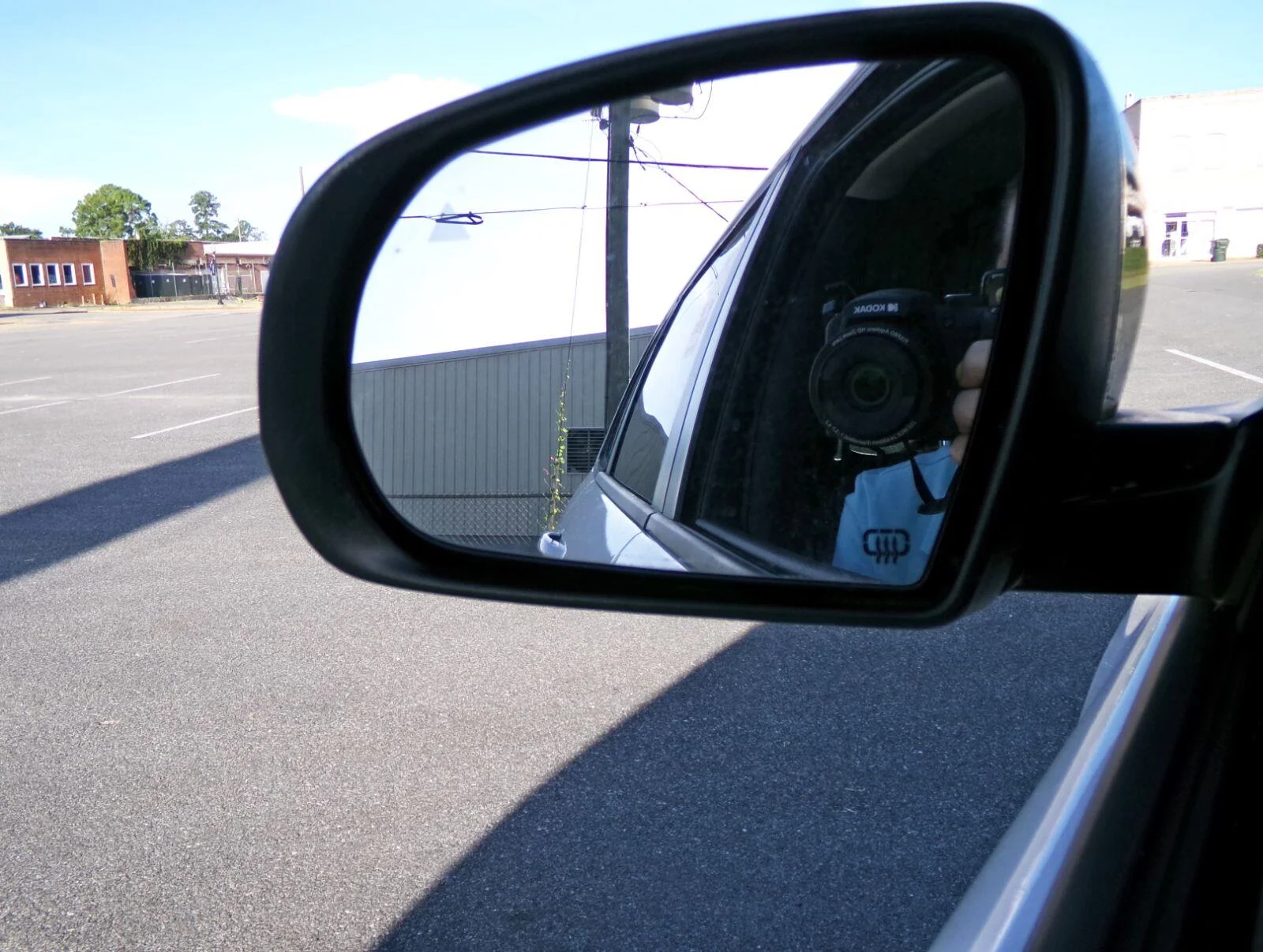 Used 2022 Bright White Clearcoat Jeep Limited image 4