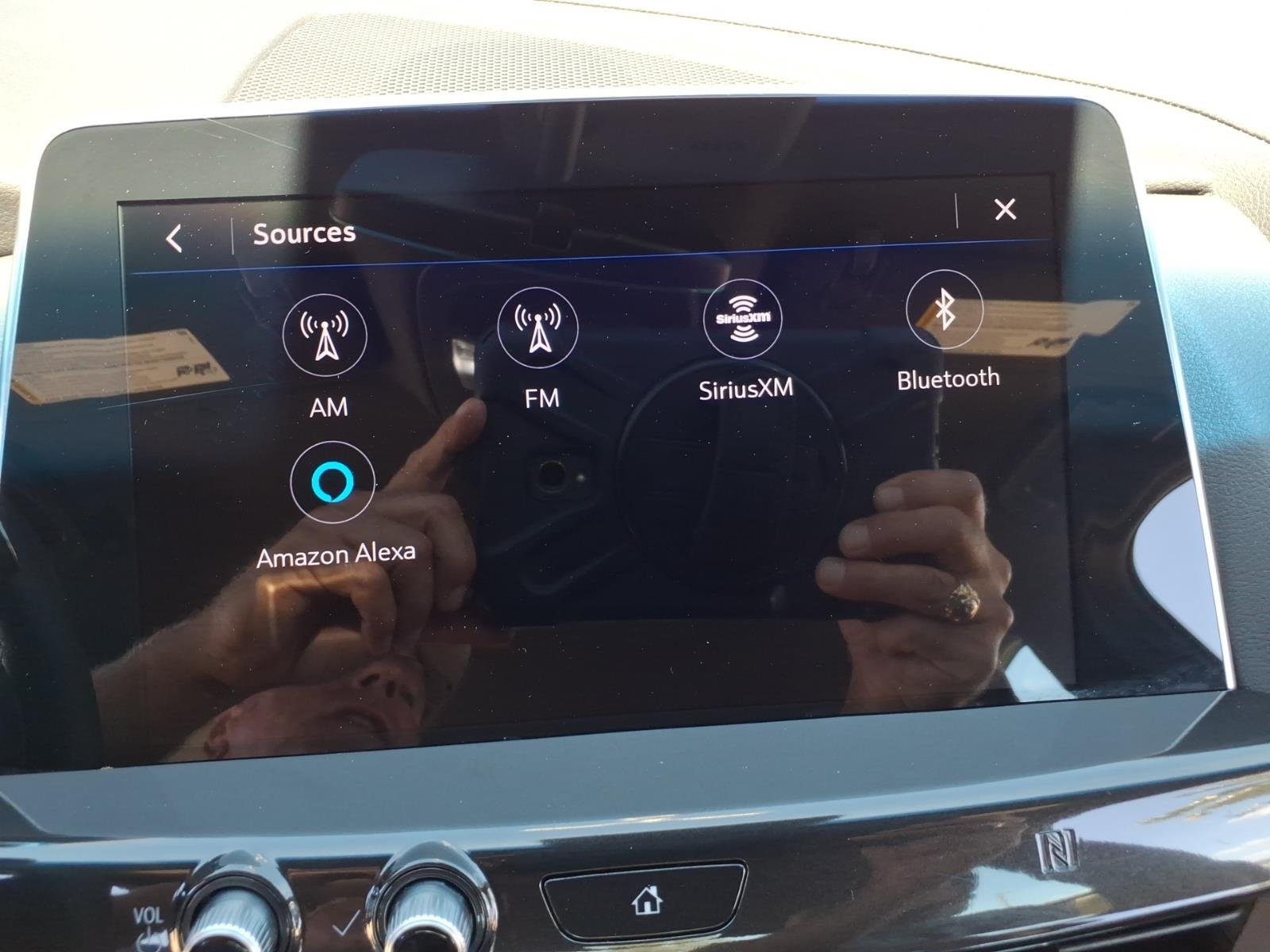 Used 2020 GRAY Cadillac Luxury image 5