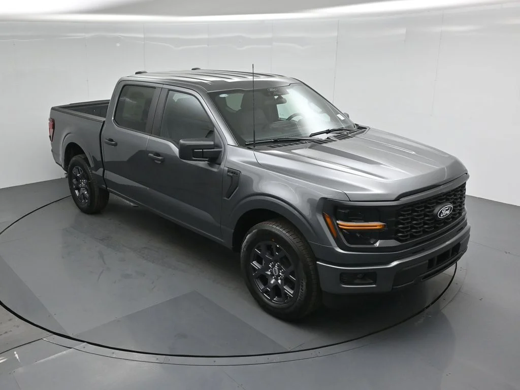 New 2026 Carbonized Gray Metallic Ford STX image 32