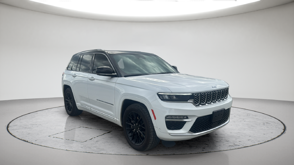 Used 2022 White Jeep Summit 4xe image 4