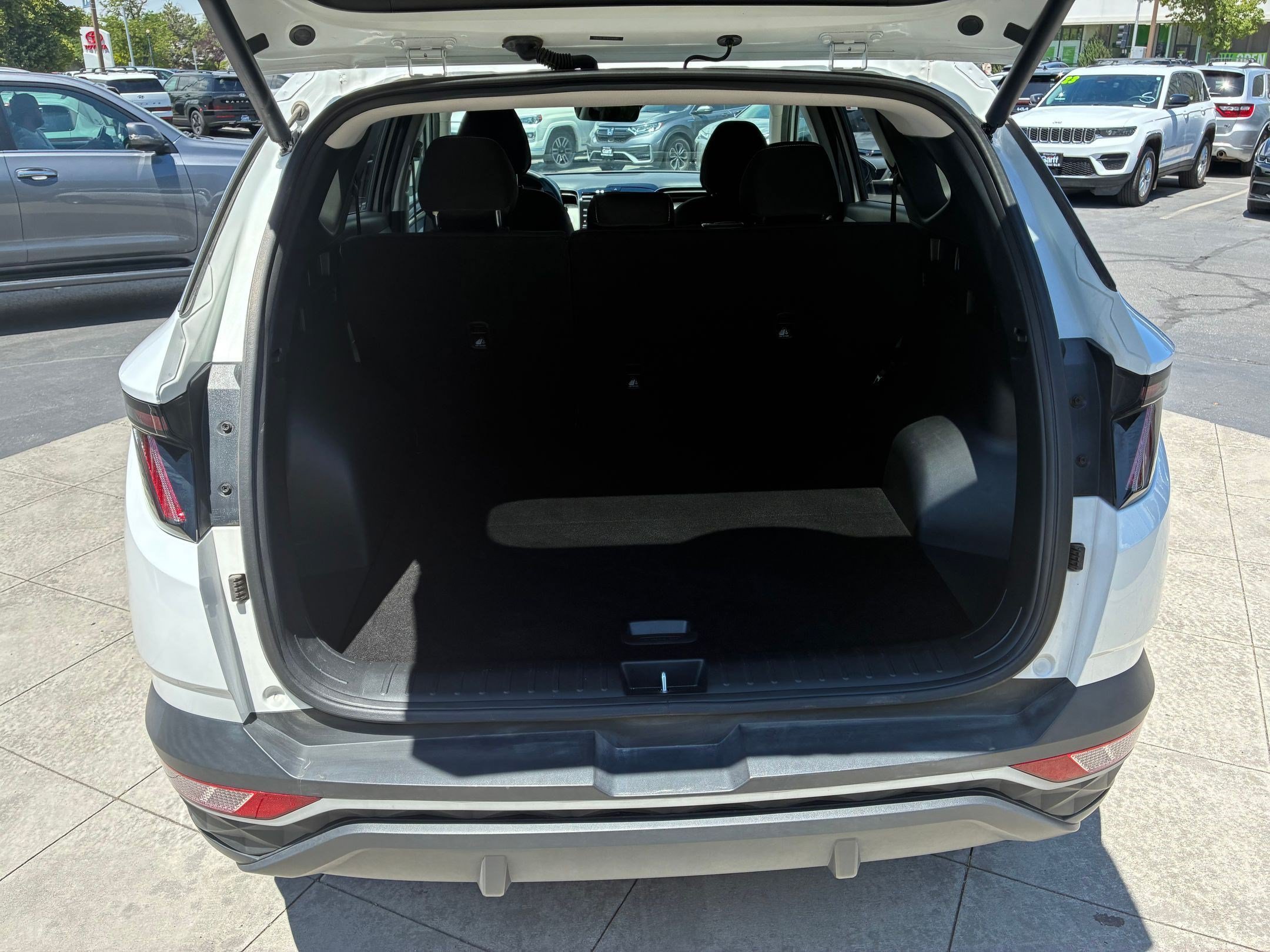 Certified Used 2023 Serenity White Pearl Hyundai SEL image 28