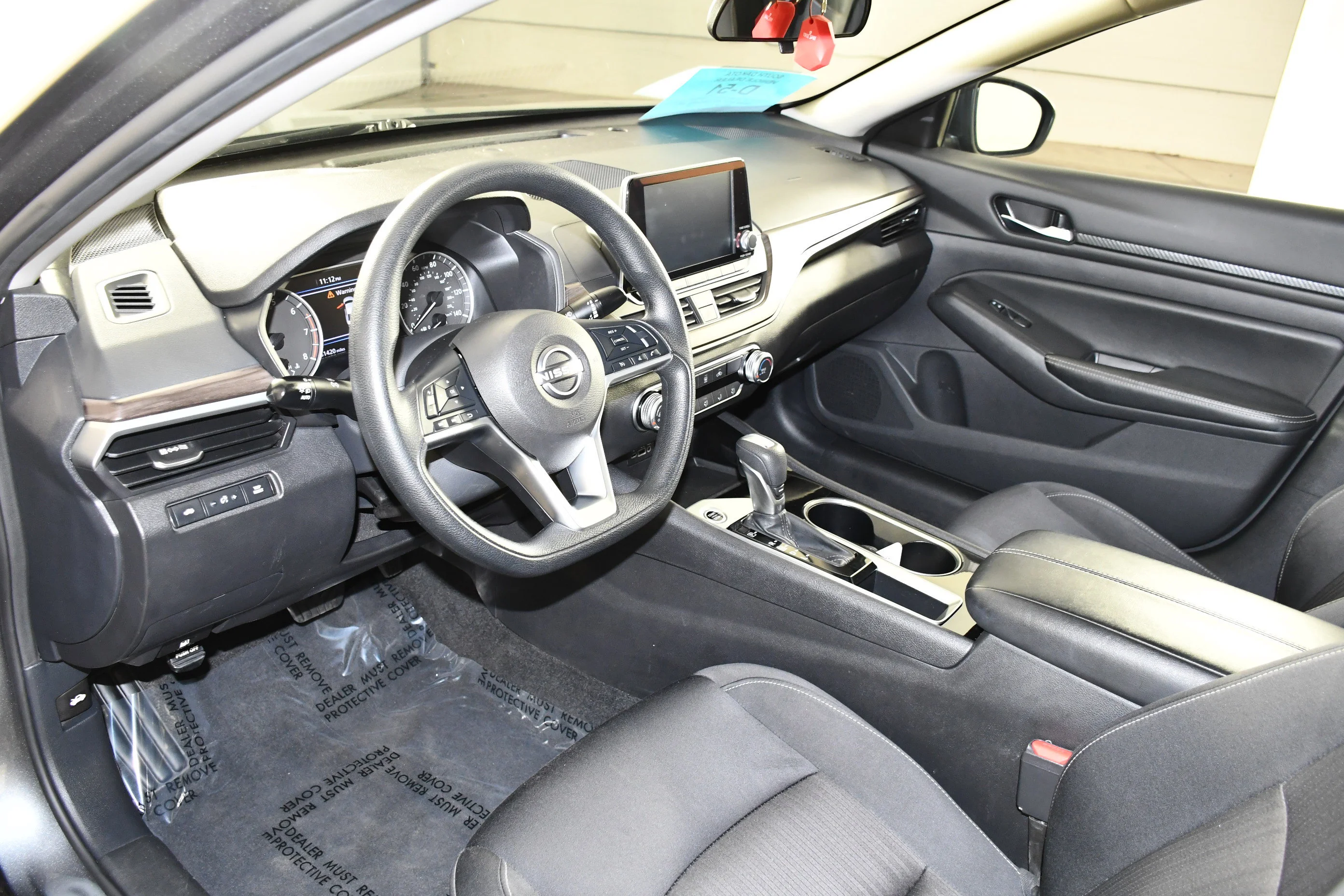 Used 2024 Gun Metallic Nissan 2.5 SV image 2