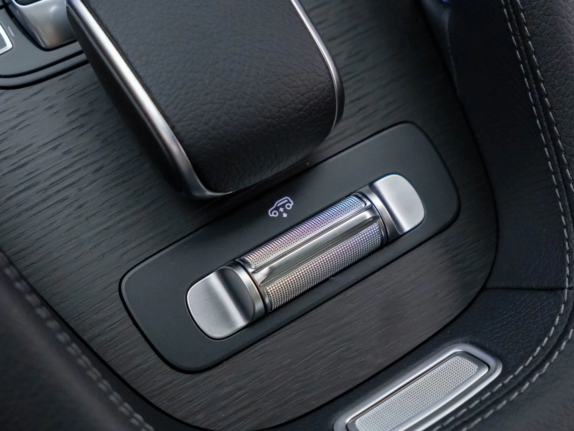 New 2026 Black Mercedes-Benz GLS 450 image 23