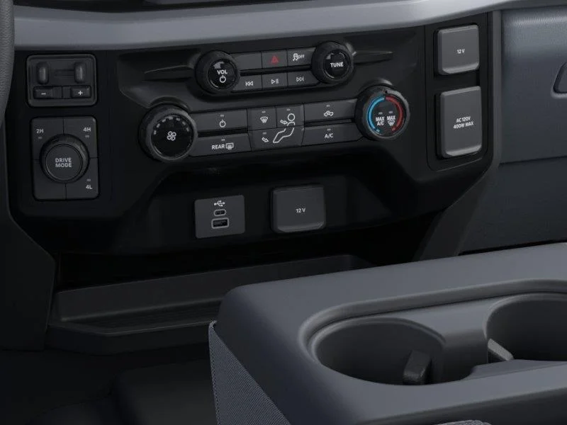 New 2026 Oxford White Ford XL image 15