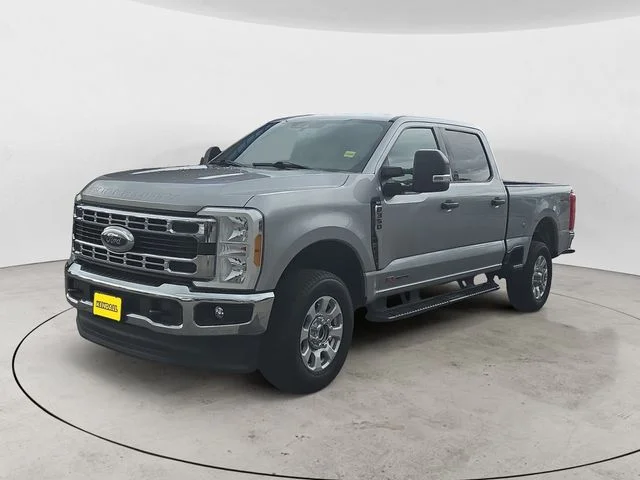 Certified Used 2023 Iconic Silver Metallic Ford XLT image 1