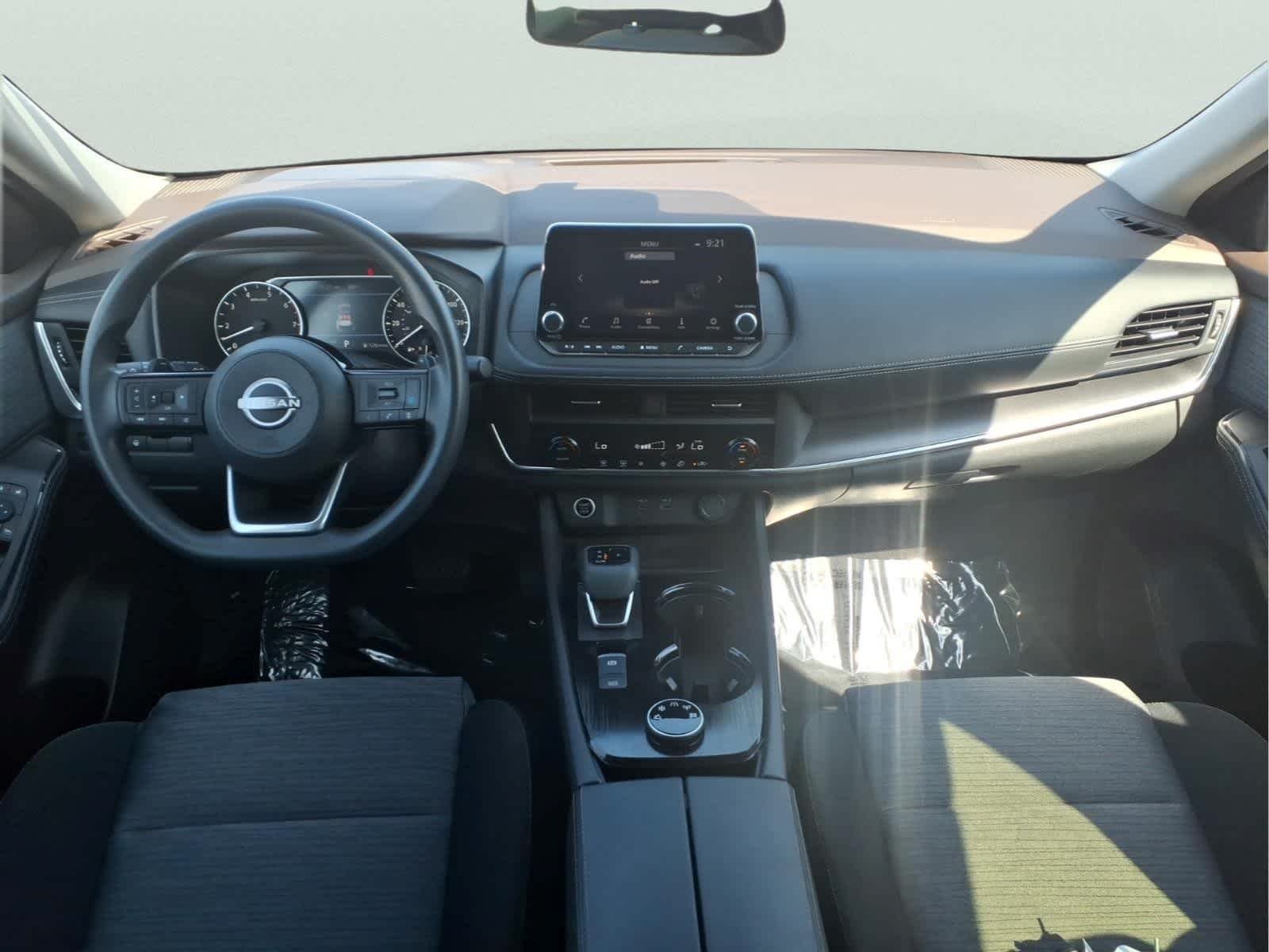 Used 2023 Pearl White Tricoat Nissan SV image 17