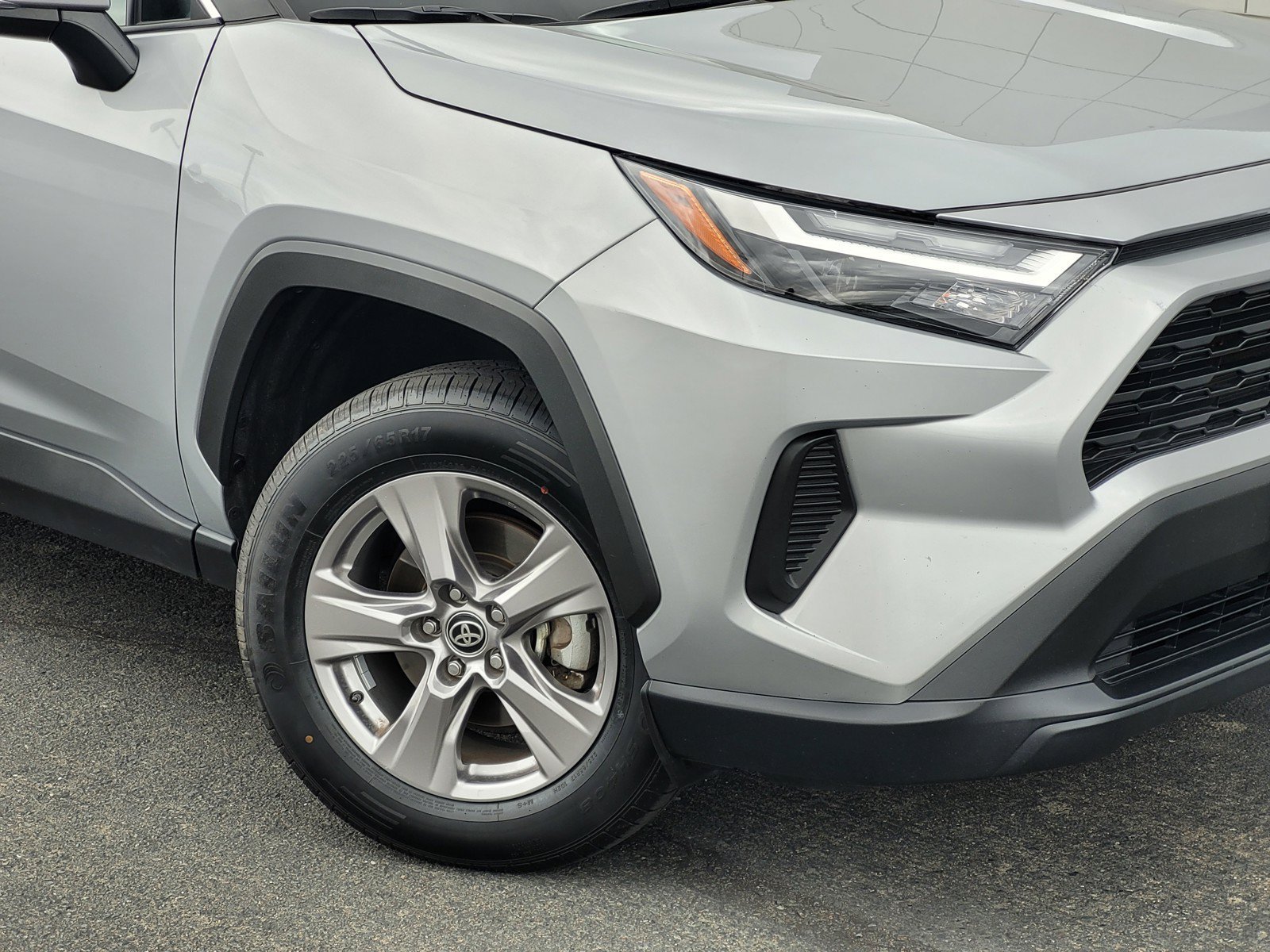 Certified Used 2025 Silver Toyota XLE image 9