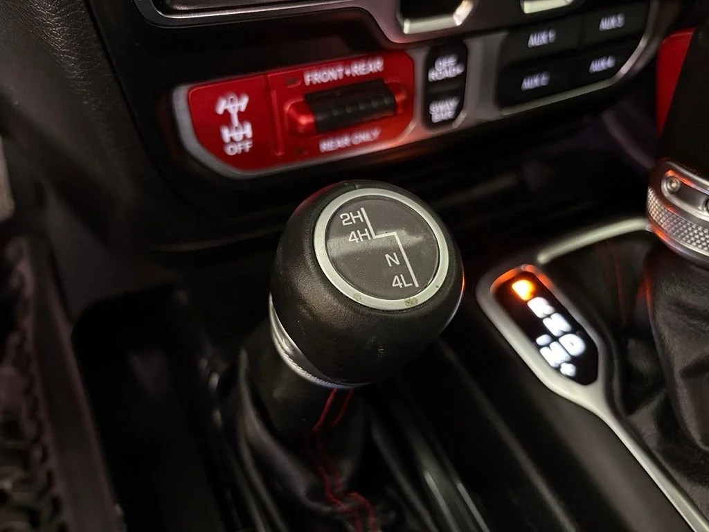 Used 2021 Gray Jeep Rubicon image 28