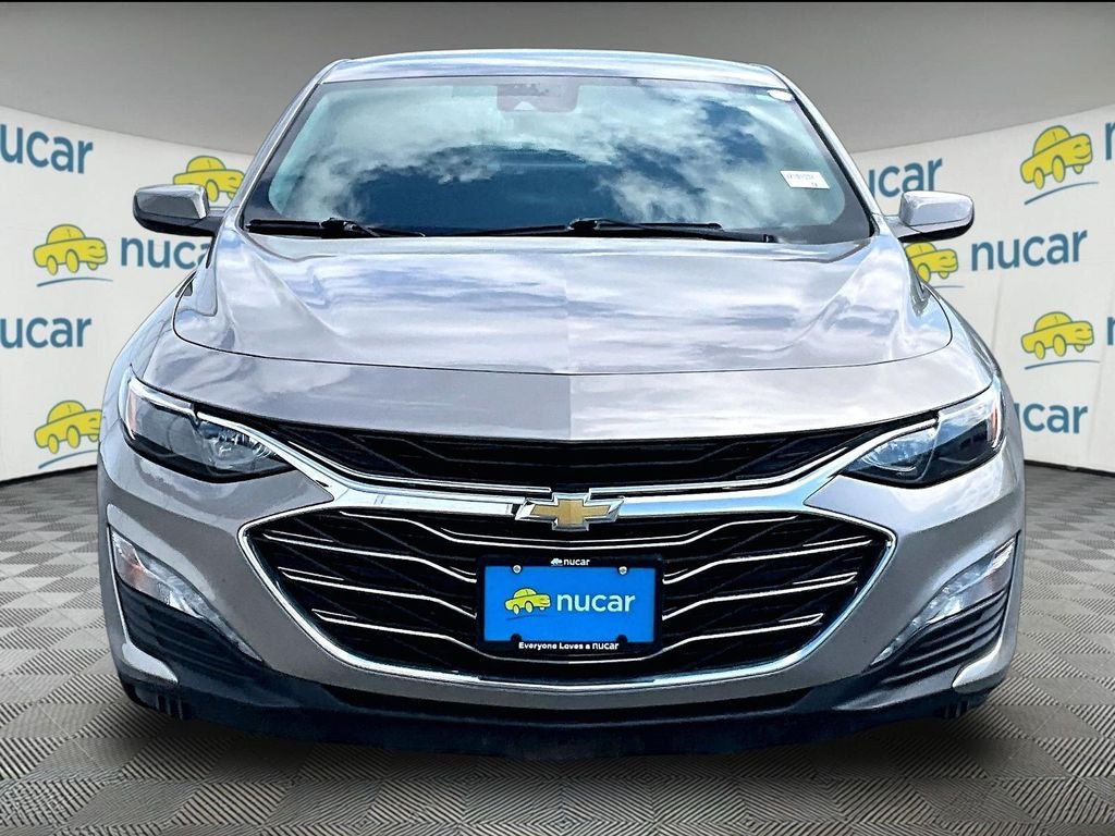 Used 2023 Mineral Gray Metallic Chevrolet LT image 2